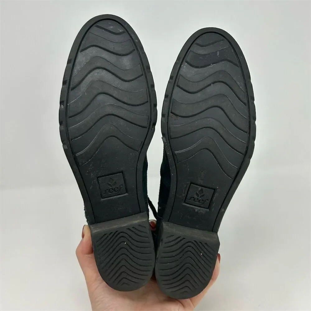 Reef Dark Dark Green Suede Voyage Low Bootie Size 8 Water-Friendly Casual Zipper